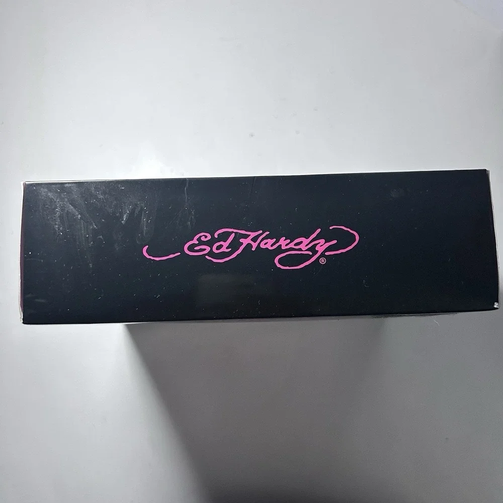 Ed Hardy Women's Body Care Gift Set Body Wash Fragrance Shower Steamer